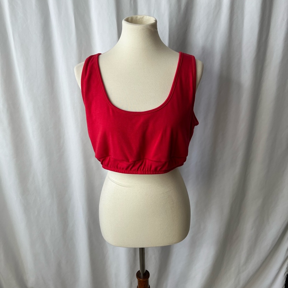 Lulus Red Open Back Sports Bra / Crop Top – Size XL ❤️🔥